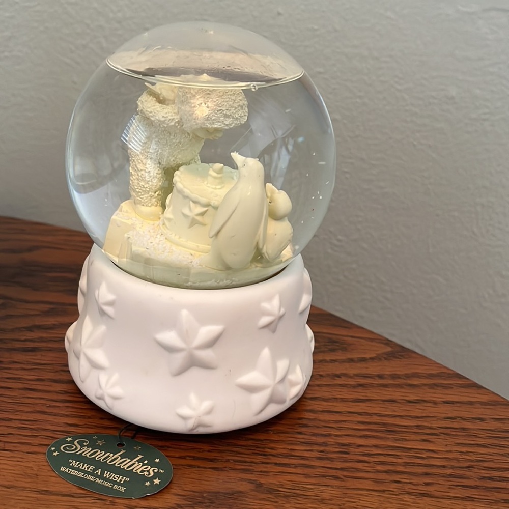 Department 56 Vintage Make a Wish Snow Globe